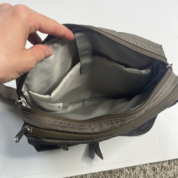 Eddie Bauer Cross Body Purse Bag Brown - Picture 6 of 10